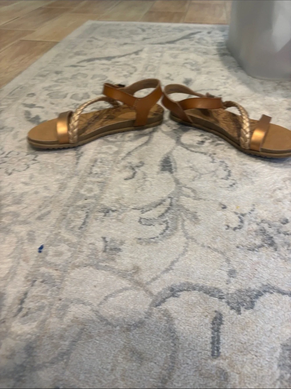 Blowfish cute sandals